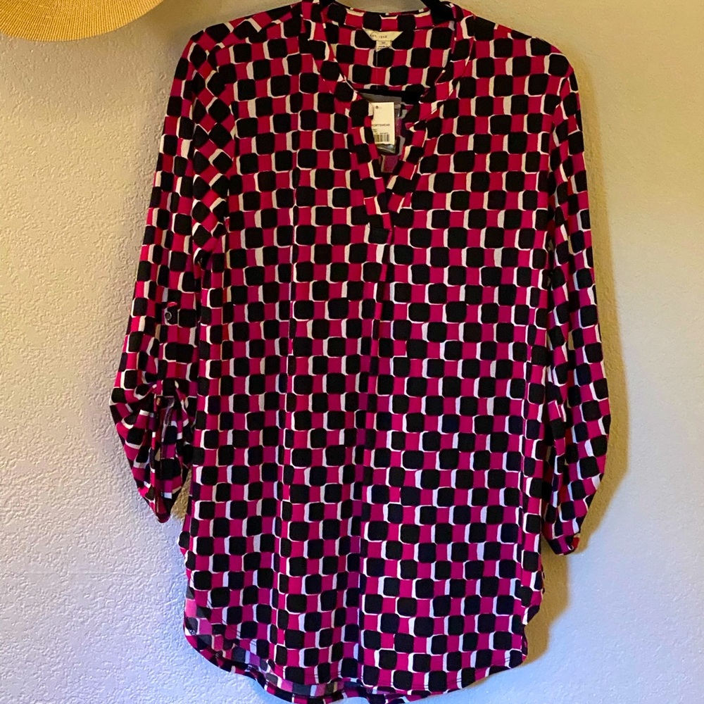 NWT Graphic Print Blouse 👚